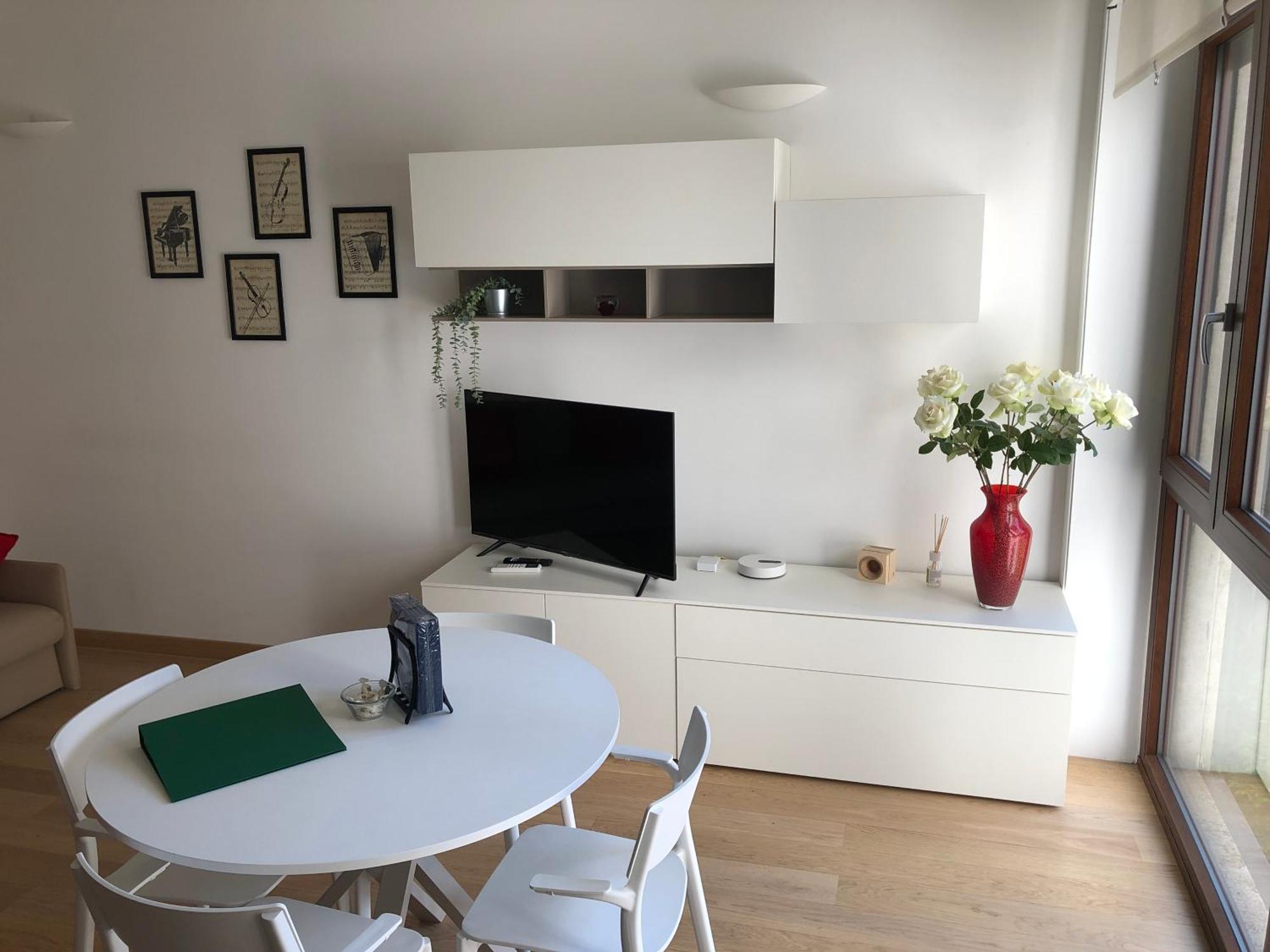 Music House - Carozzi Apartments Милано Екстериор снимка